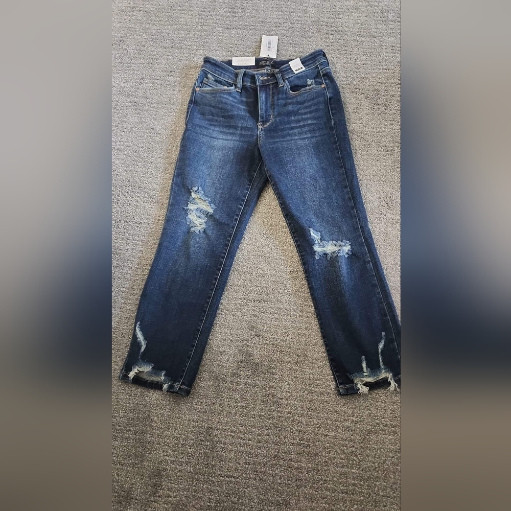 Brand new Judy blue dark wash destroyed hem cropped straight leg. 5/27